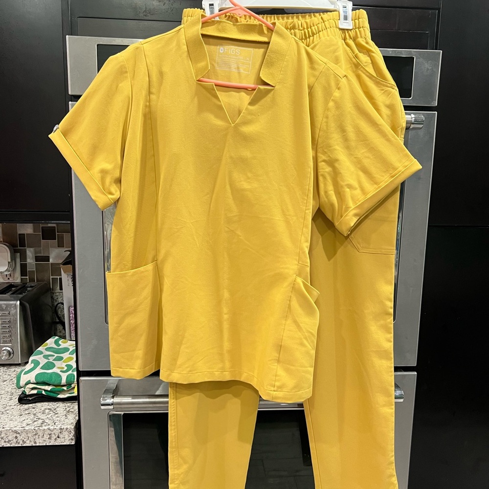 Bright Yellow Scrub Set